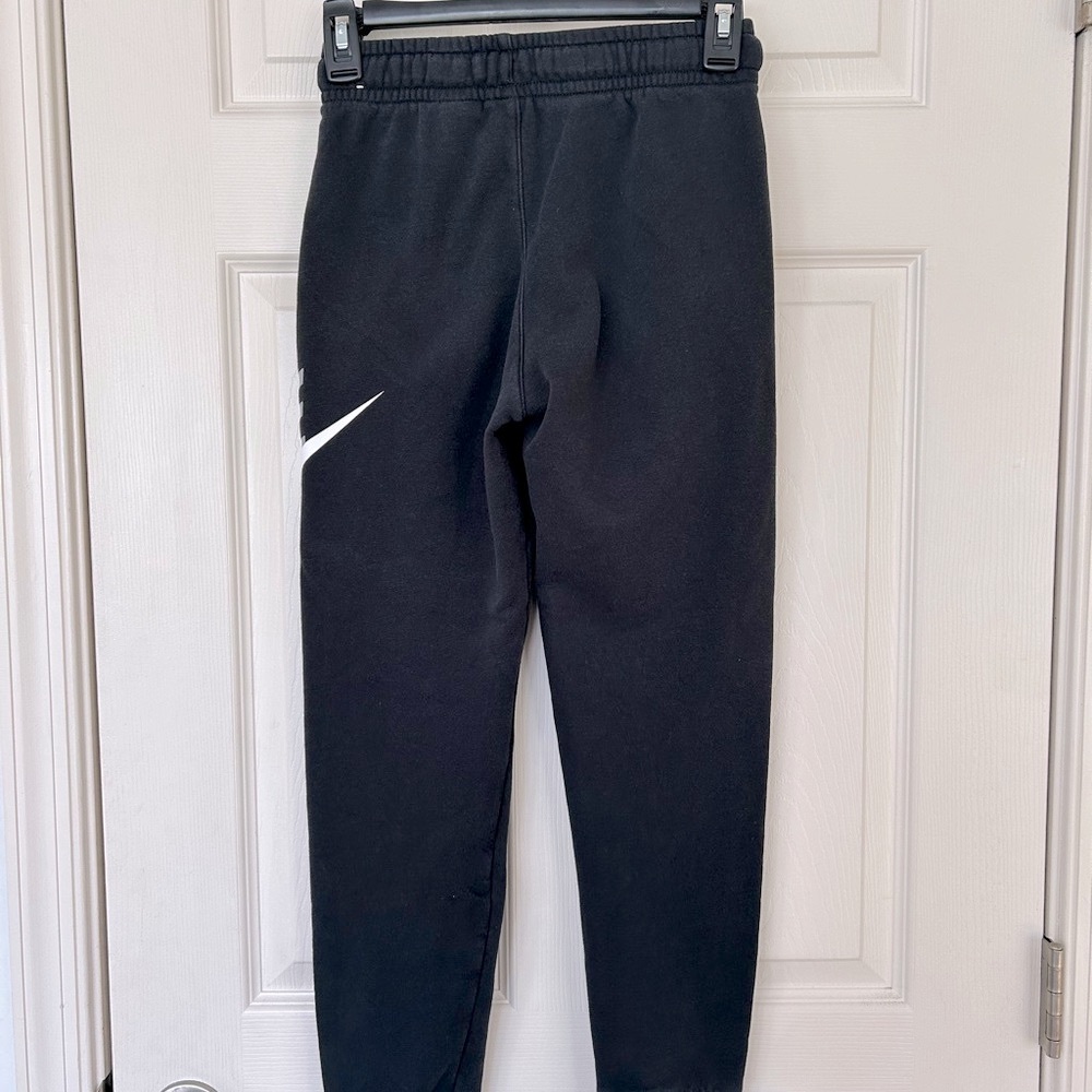 Nike Kids Black Jogger Pants - Picture 4 of 4